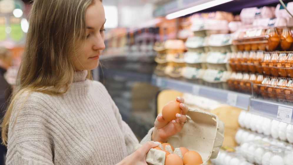 România are printre cele mai mici preţuri la ouă din Uniunea Europeană. Vor crește prețurile ouălor înainte de Paște?