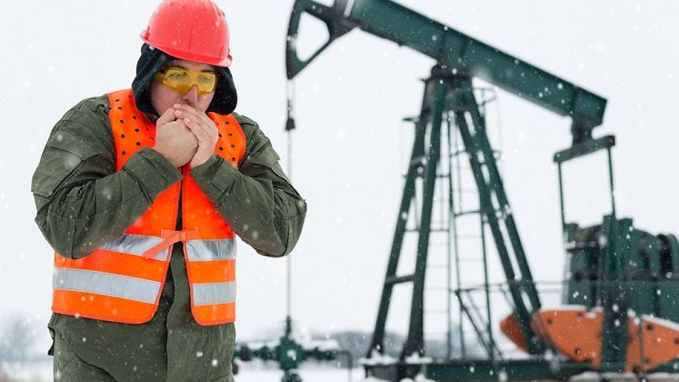 Masurile pe care companiile sunt OBLIGATE sa le ia daca au angajati care lucreaza afara, in temperaturi extreme scazute