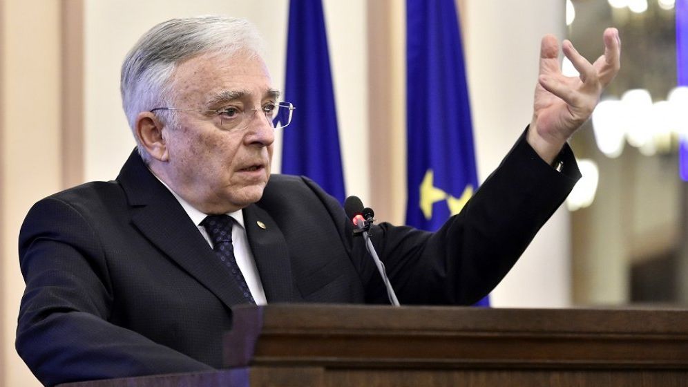Mugur Isărescu: Vremea dobânzilor mici s-a terminat. Băncile au cam sărit calul cu ROBOR-ul