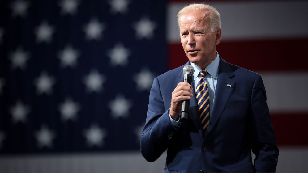 Biden mai face o gafă: Președintele SUA spune că Putin ”pierde războiul din Irak”