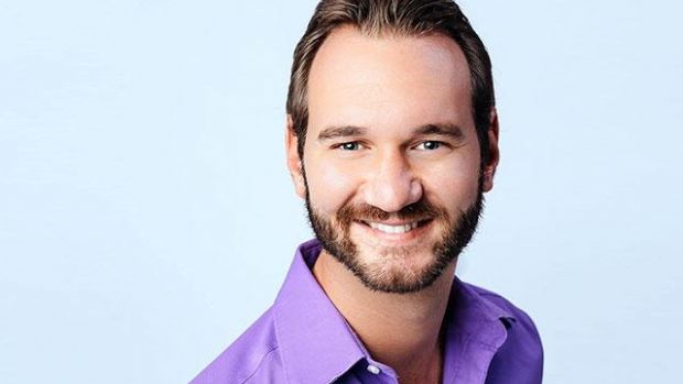 Despre traiul cu dizabilitati, speranta si gasirea sensului in viata: Nick Vujicic, omul care a infruntat barierele