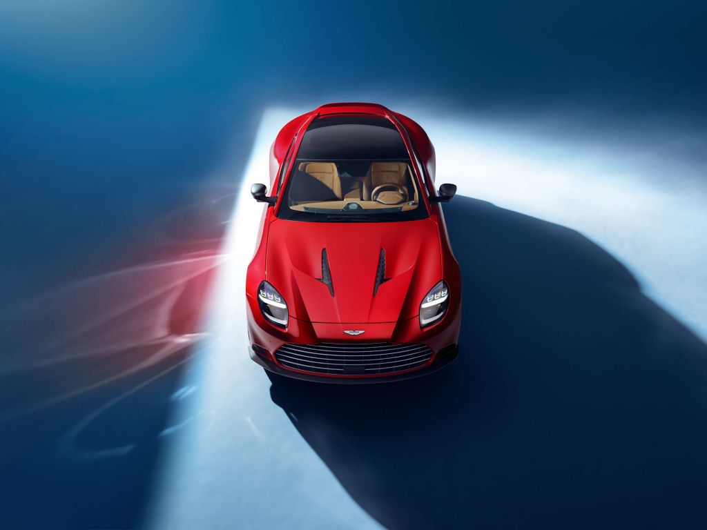 GALERIE FOTO | Aston Martin lansează un nou Vanquish cu motor V12 - Imagine 7