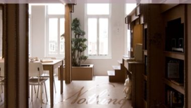 Biroul din carton