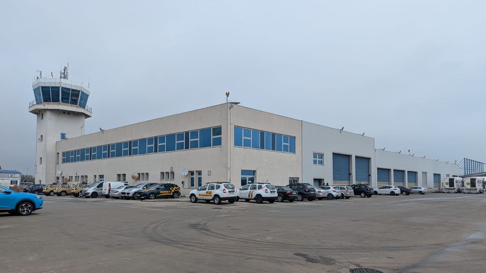 Aeroportul „Henri Coandă” are acum stație ITP pentru pasageri. Reprezentanții CNAB spun că prețurile sunt cele mai mici din zonă