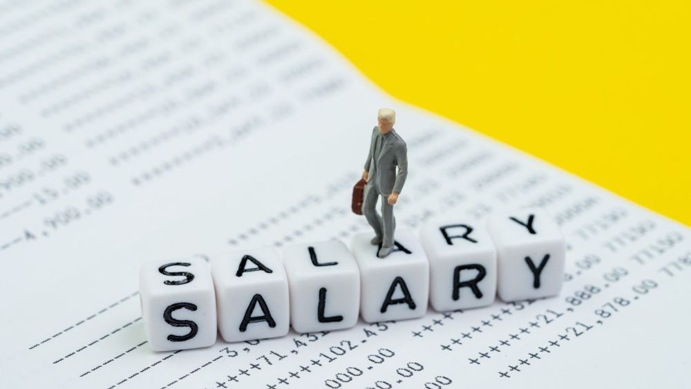 Stai departe: cinci judete cu cele mai mici salarii in acest an