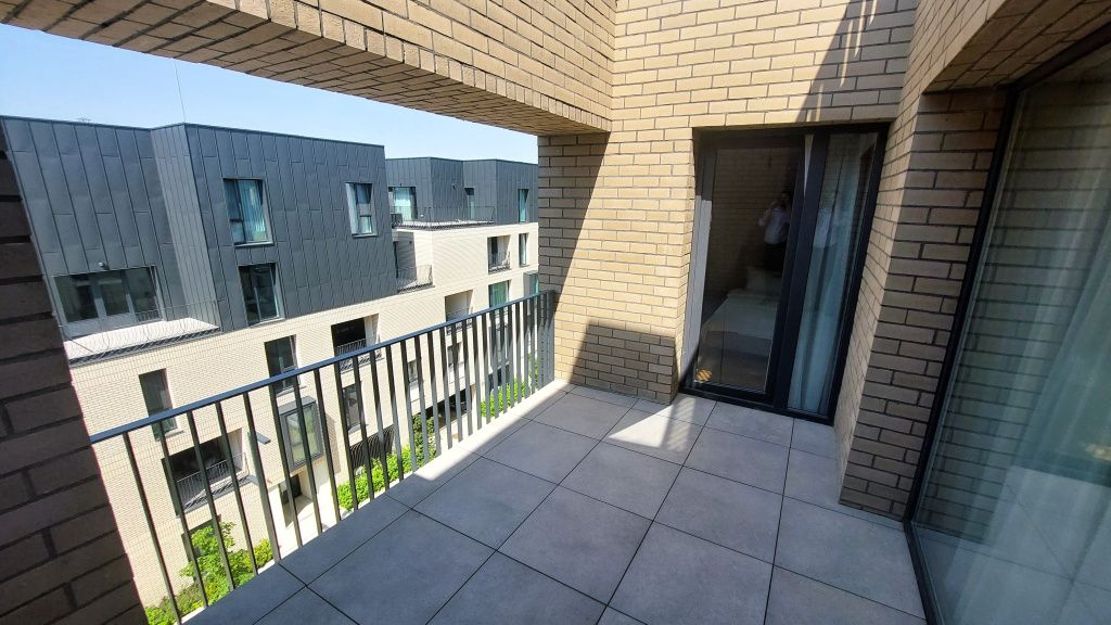 GALERIE FOTO | Cum arată un penthouse de 325.000 de euro dintr-un complex exclusivist din nordul Ca - Imagine 42