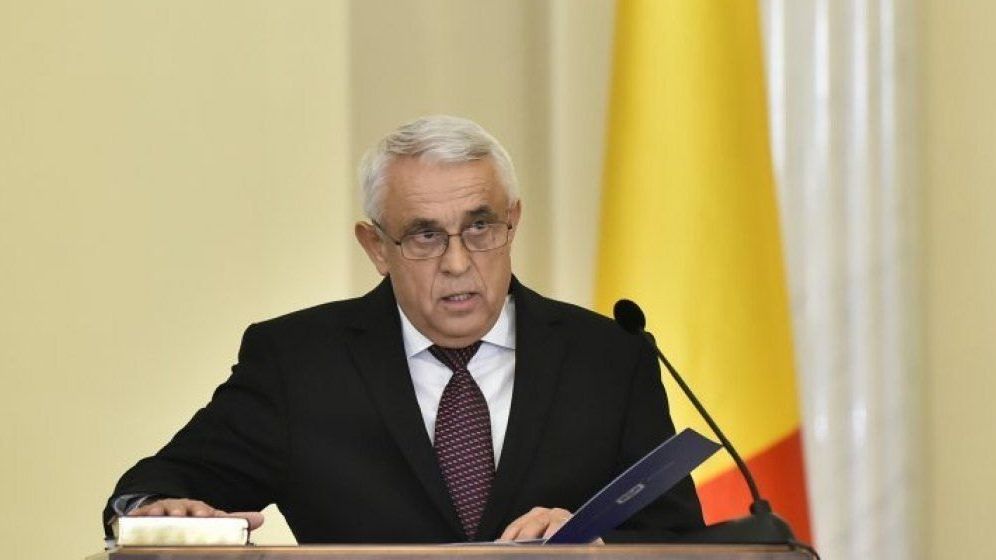 Petre Daea, strâns cu ușa de fermieri pe tema compensațiilor "derizorii" primite de la UE ca urmare a importurilor ieftine de cereale ucrainene