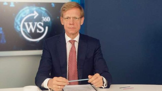 Steven van Groningen, seful Raiffeisen Bank Romania, a raspuns criticilor aduse de Liviu Dragnea: Imi pasa. De aceea am fost in piata!