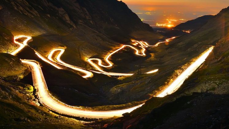 Bitcoin ajunge pe Transalpina: Un hotel de pe cea mai inalta sosea din Romania a introdus plata cu celebra moneda digitala