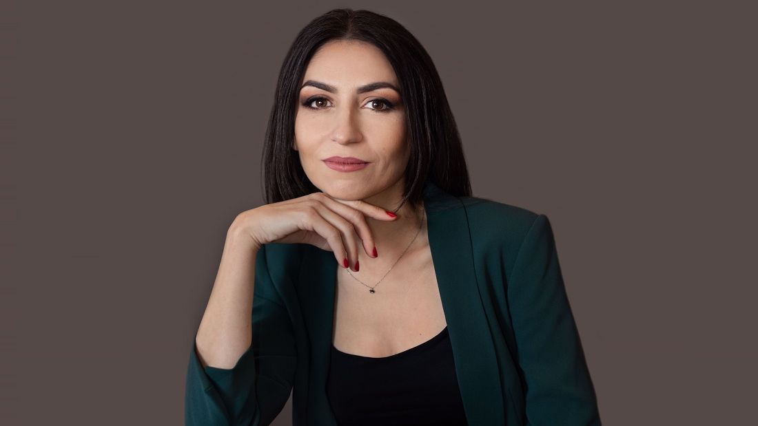 5 recomandări de cărți de la Irina Cristescu (XTB), managerul voluntar și la serviciul de ambulanță