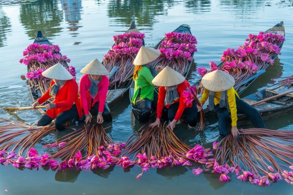 Black Friday la vacanțe: Reduceri care pot depăși 700 de euro pentru sejururi în Maldive sau Lap - Imagine 3