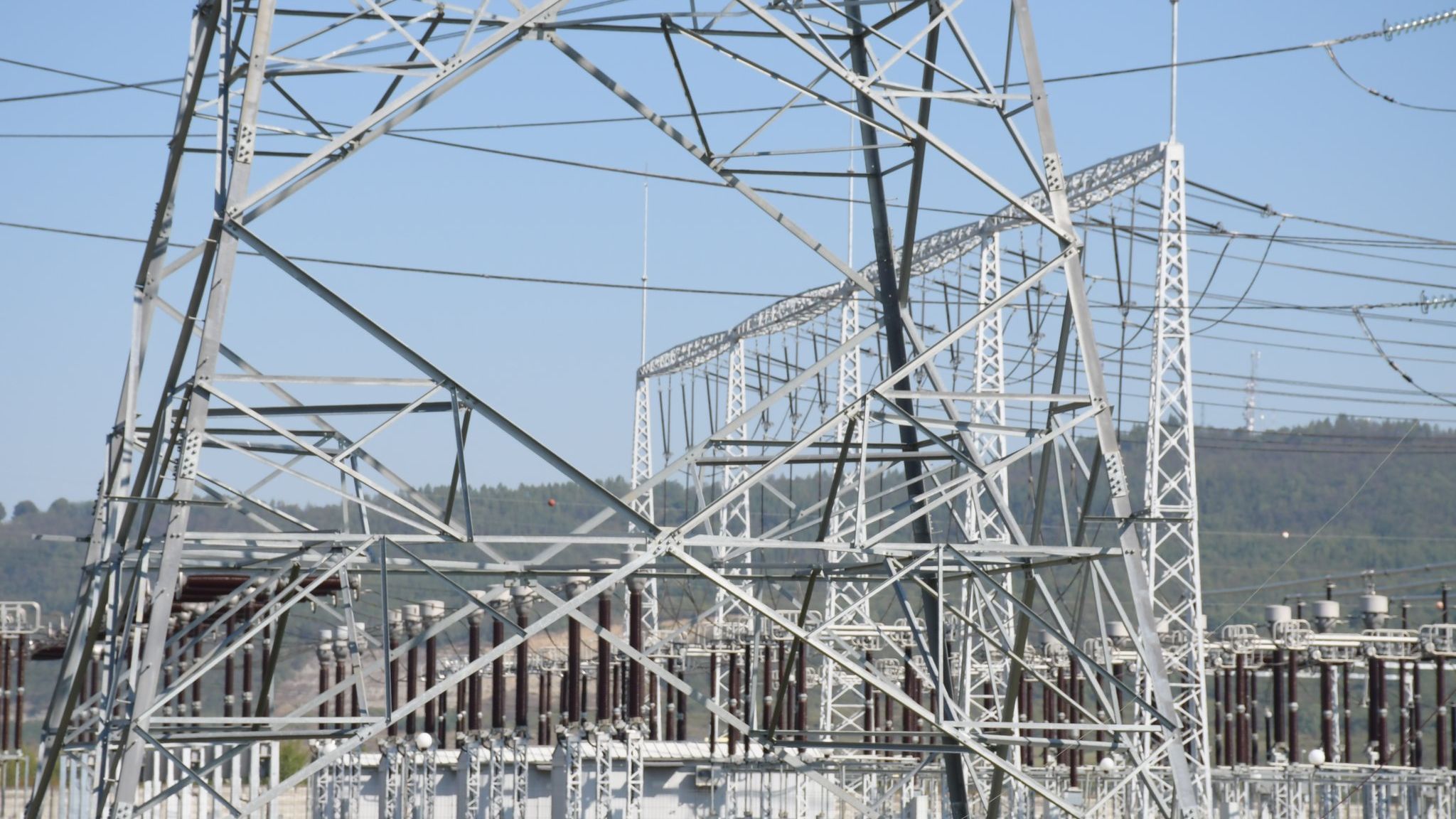 Silvia Vlăsceanu, HENRO: Sistemul energetic național nu va putea niciodată să funcționeze doar cu soare și vânt