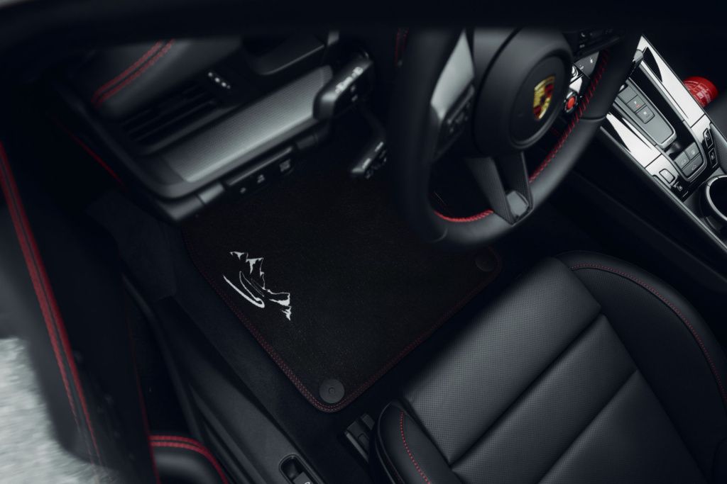 FOTO | Porsche construiește o ediție specială a celebrului 911 închinată Transfăgărășanului - Imagine 6