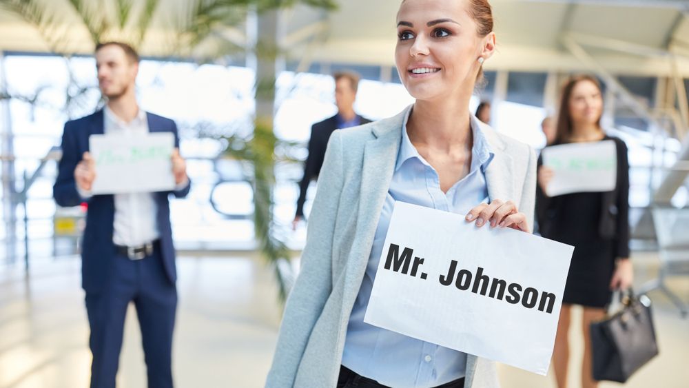 Precauție: Companiile își vor ține angajații în continuare în țară. Detașările, amânate încă o vreme