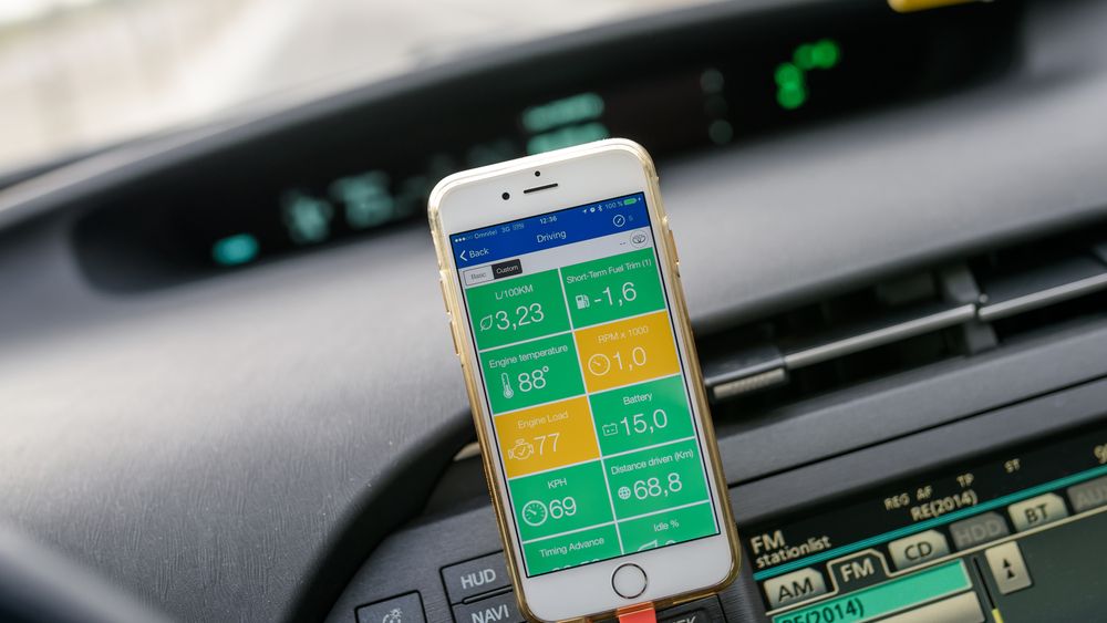 De ce ar trebui monitorizate prin GPS flotele auto de mici dimensiuni