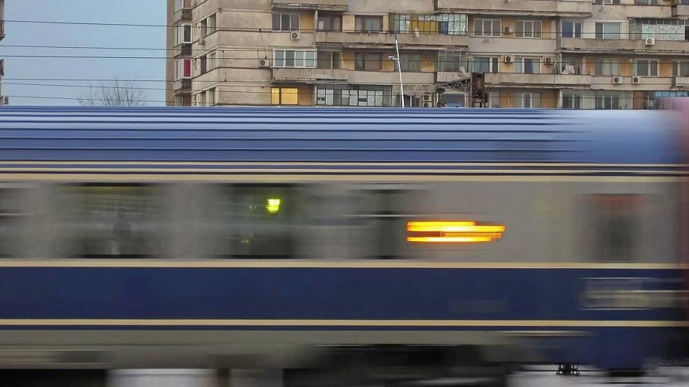 CFR montează panouri anti-zgomot: investește peste 10 milioane de lei ca să reducă gălăgia trenurilor