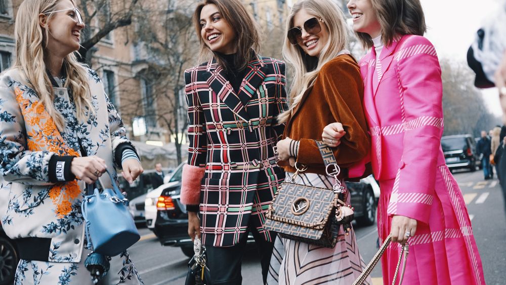 Gucci si Louis Vuitton, brandurile preferate de generatia Millennials