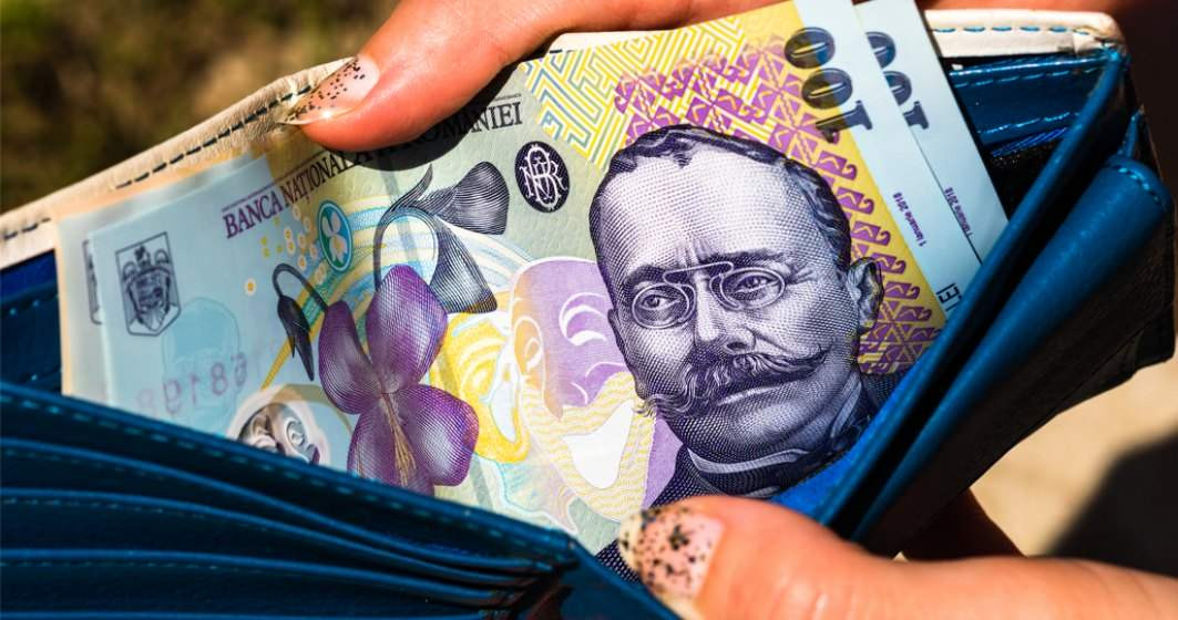 Experții financiari vin cu vești mai bune despre inflație, dar nu și despre economie. Euro ar putea ajunge la 5,34 lei