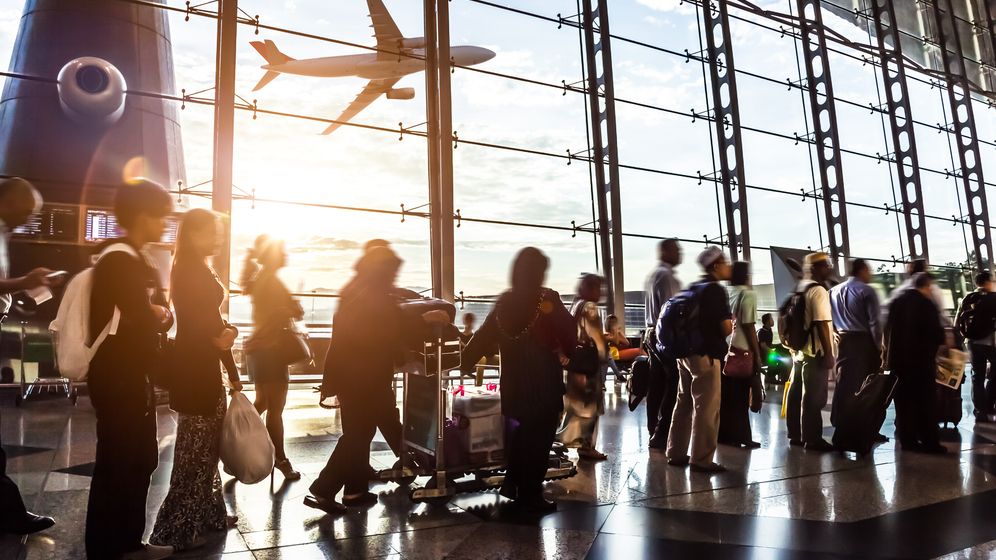 Peste 100 000 de turiști britanici s-au îngrămădit să plece din Portugalia