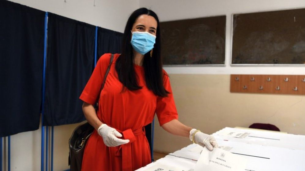 Instanța amână validarea lui Clotilde Armand în funcția de primar al Sectorului 1