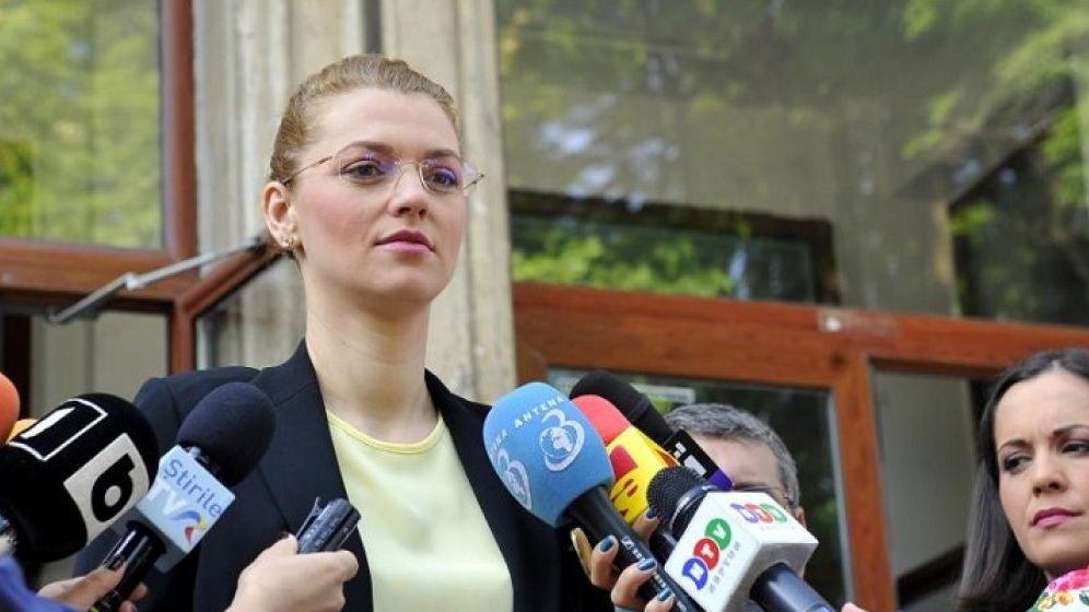 Alina Gorghiu: Nu e cazul ca Vlad Voiculescu sa isi dea demisia acum