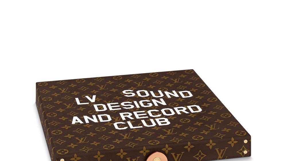 Cea mai recentă creație Louis Vuitton: o cutie de pizza de circa 3.000 de dolari