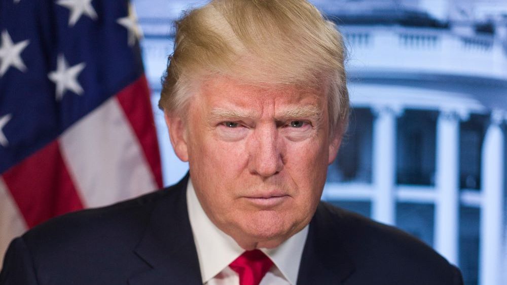 Trump, din nou în ”lumina reflectoarelor”: fostul președinte cere desființarea Constituției SUA