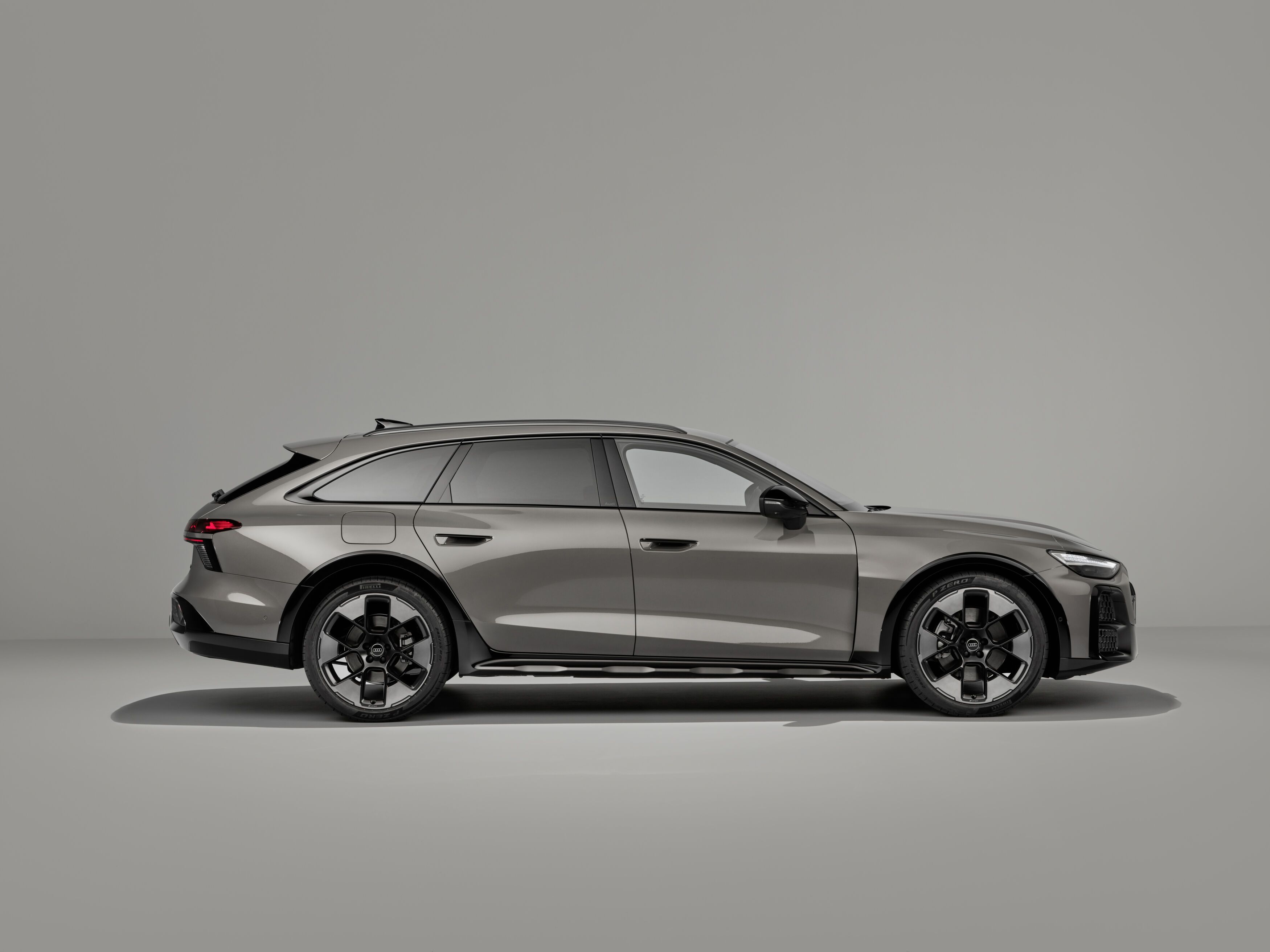 FOTO | Noul Audi A6 Allroad, disponibil și în România. Care sunt prețurile - Poza 7