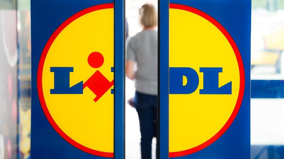 Lidl România oferă locuri de muncă pentru refugiații ucraineni. Nu e nevoie de experiență anterioară și nici de cunoașterea limbii române
