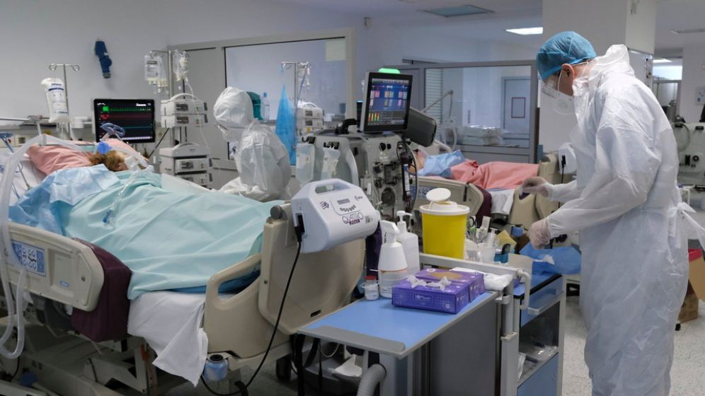 Peste 15.000 de cazuri noi de COVID-19 și peste 350 de decese în ultimele 24 de ore