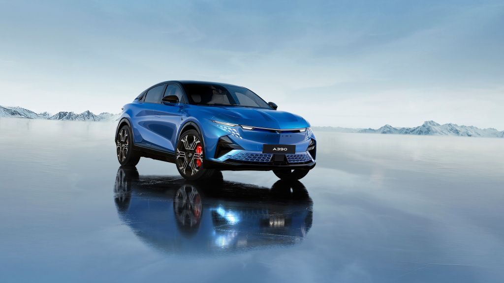 [FOTO] Alpine prezintă un crossover electric de aproape 80.000 de euro, rival pentru Porsche - Imagine 13
