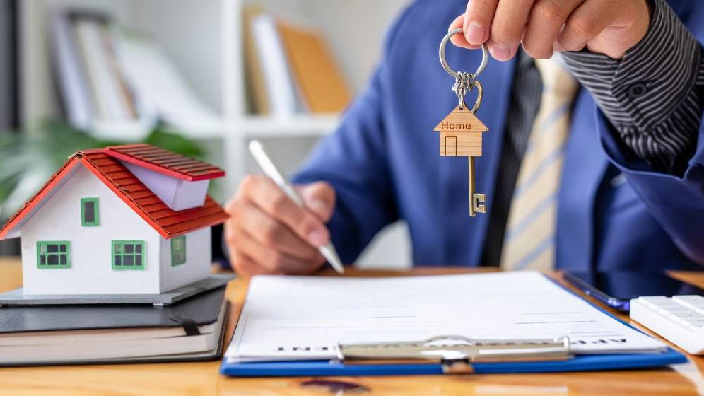 Credit Noua Casă: Care este dobânda și cât poți împrumuta de la CEC Bank?