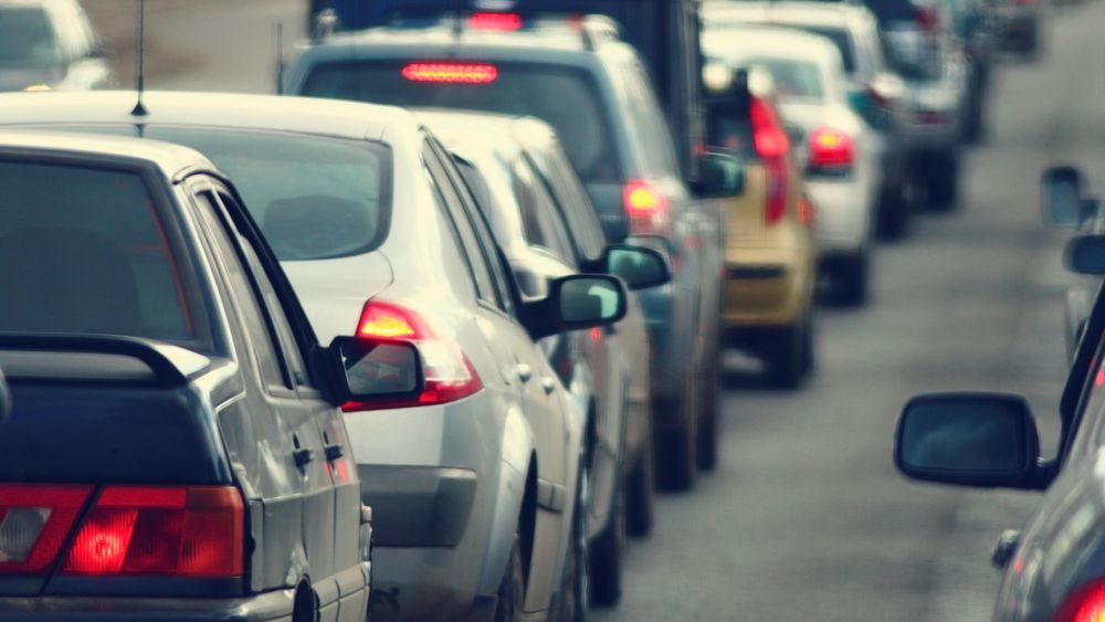 Studiu: Una din cinci mașini second-hand care se vând în România au anul de fabricație falsificat