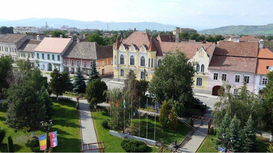 Nou focar de coronavirus la o fabrică de înghețată din Sebeş: principala cauză a infectărilor este nepurtarea echipamentelor de protecţie