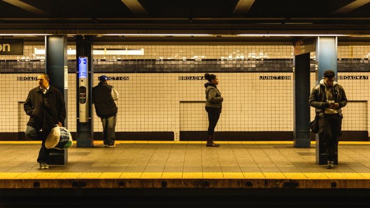 Statiile de metrou au fost incluse in categoria constructiilor unde este necesara realizarea spatiilor de protectie civila