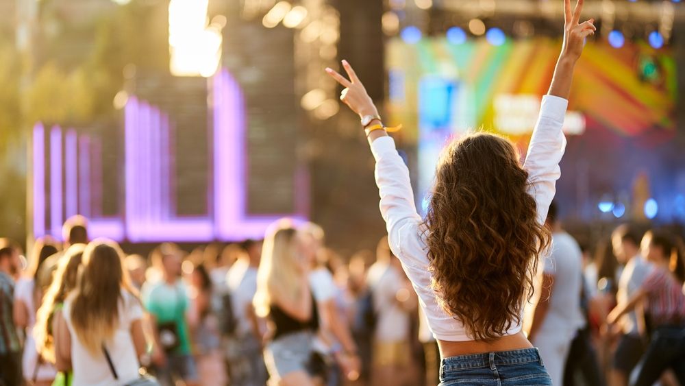 Festivalurile și concertele verii 2026 în România: tot ce trebuie să știi despre bilete și artiști