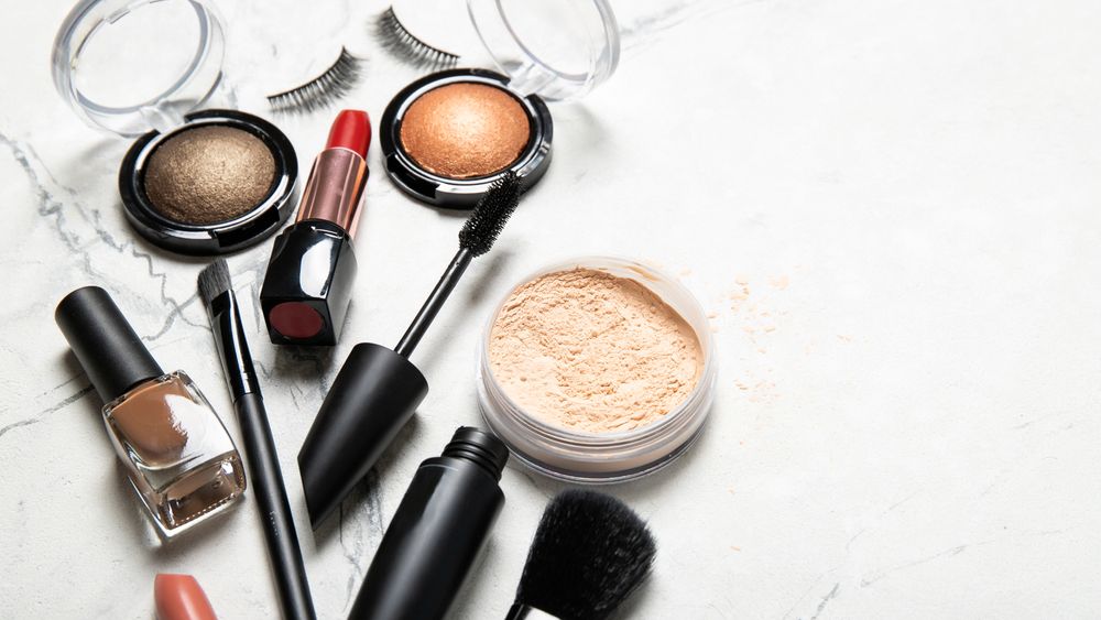 Cumpărături inteligente în materie de beauty: 5 sfaturi care să te ajute