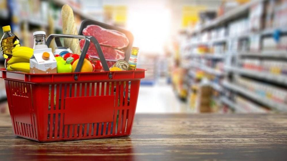 Este oficial: Plafonarea pentru alimentele de bază a fost prelungită până la 30 septembrie