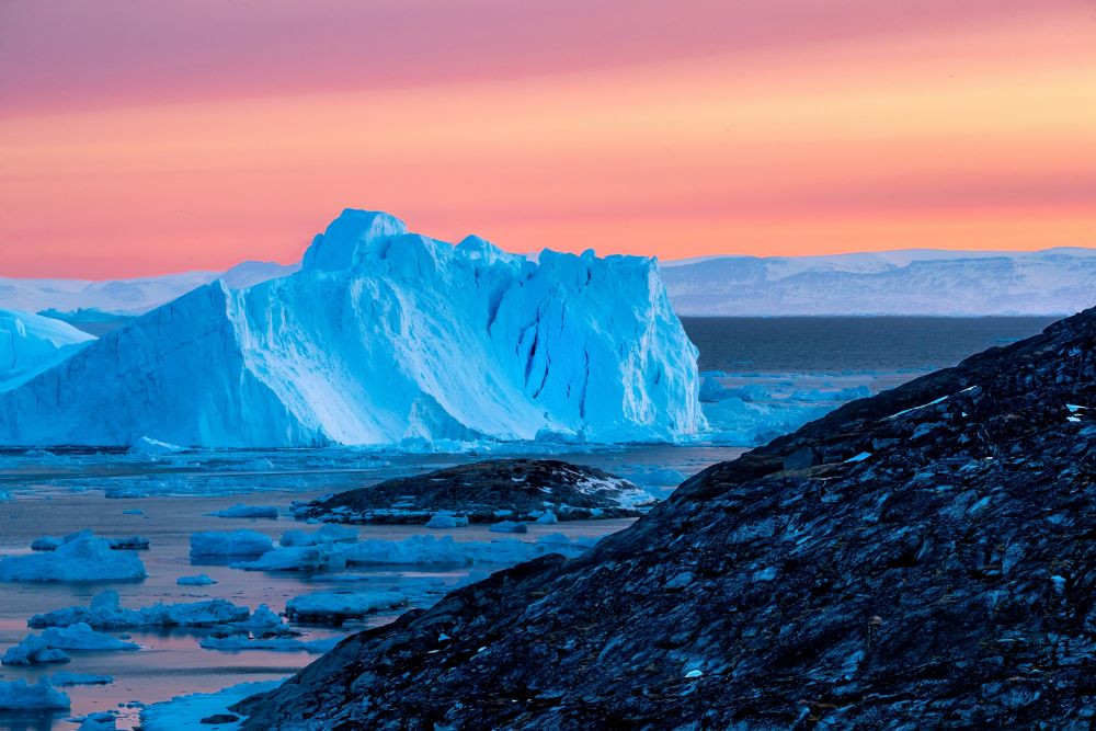 Un nou semnal de alarmă climatică: oceanele ating temperaturi record, iar Groenlanda pierde masiv gheață