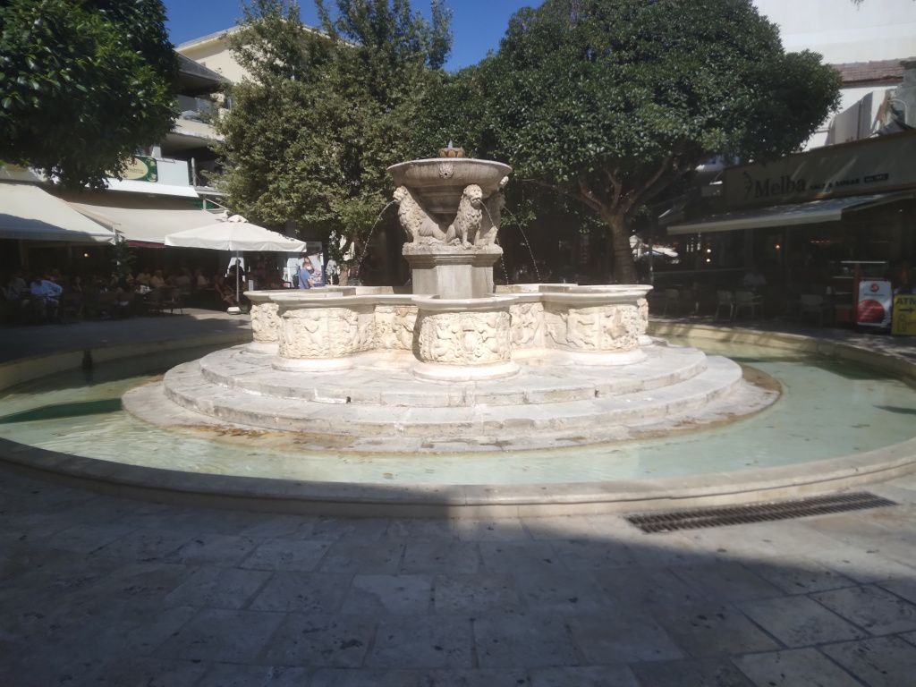 Galerie Foto Heraklion - Imagine 16