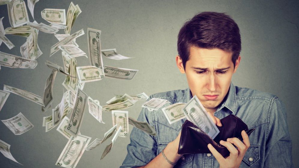 Veniturile romanilor au crescut in 2018, dar si cheltuielile in acelasi ritm. Din pacate, in structura, avem inca mari probleme de alocare a cheltuielilor!