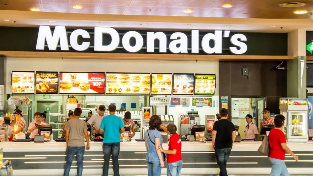 Publicitate la un alt nivel: McDonald's a instalat în Olanda panouri publicitare care miros a cartofi prăjiți