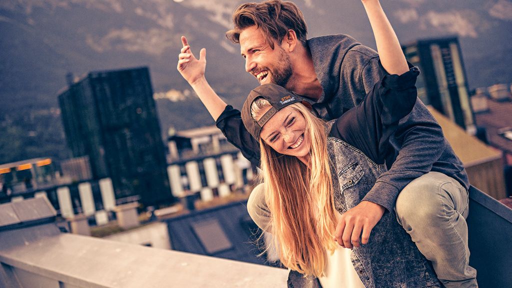 Producatorul de motoferastraie Stihl intra pe o noua nisa si aduce in Romania o colectie de imbracaminte: preturile pot ajunge si la 100 de euro