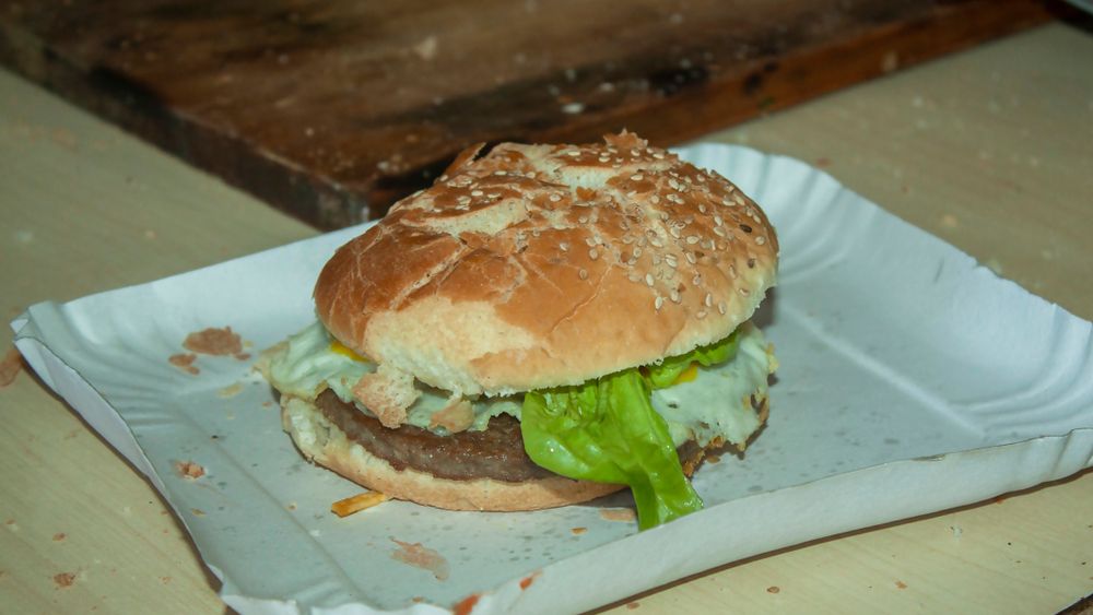 Serviciile de livrări și ”bucătăriile fantomă” transforma piața de food într-una foarte toxică