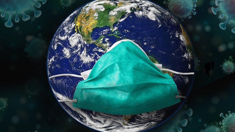 Pandemia de COVID-19 va bântui lumea până în 2024