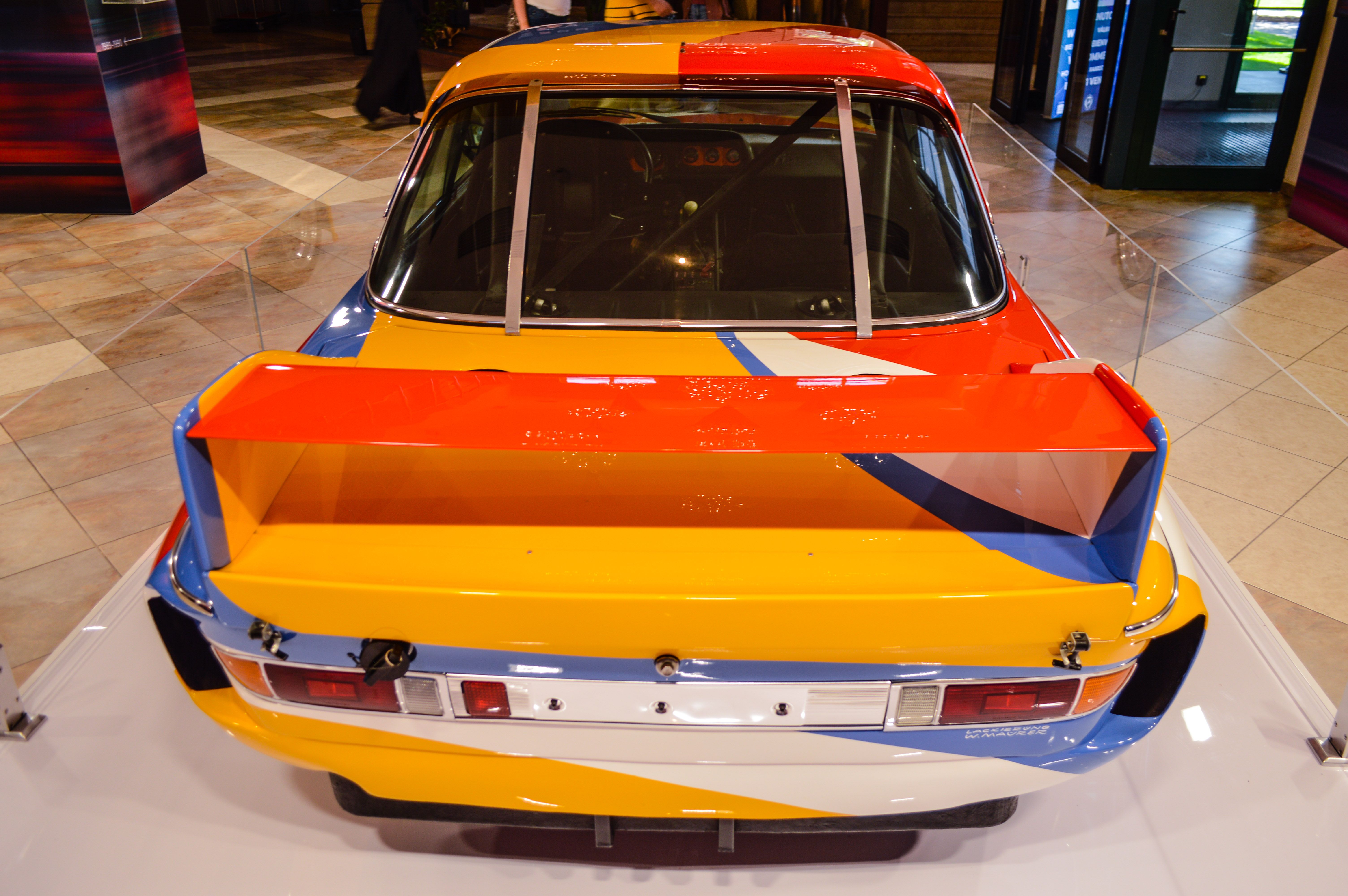 FOTO | Primul BMW Art Car, în România. Unde este expus BMW-ul 3.0 CSL pictat de Alexander Calder - Poza 10