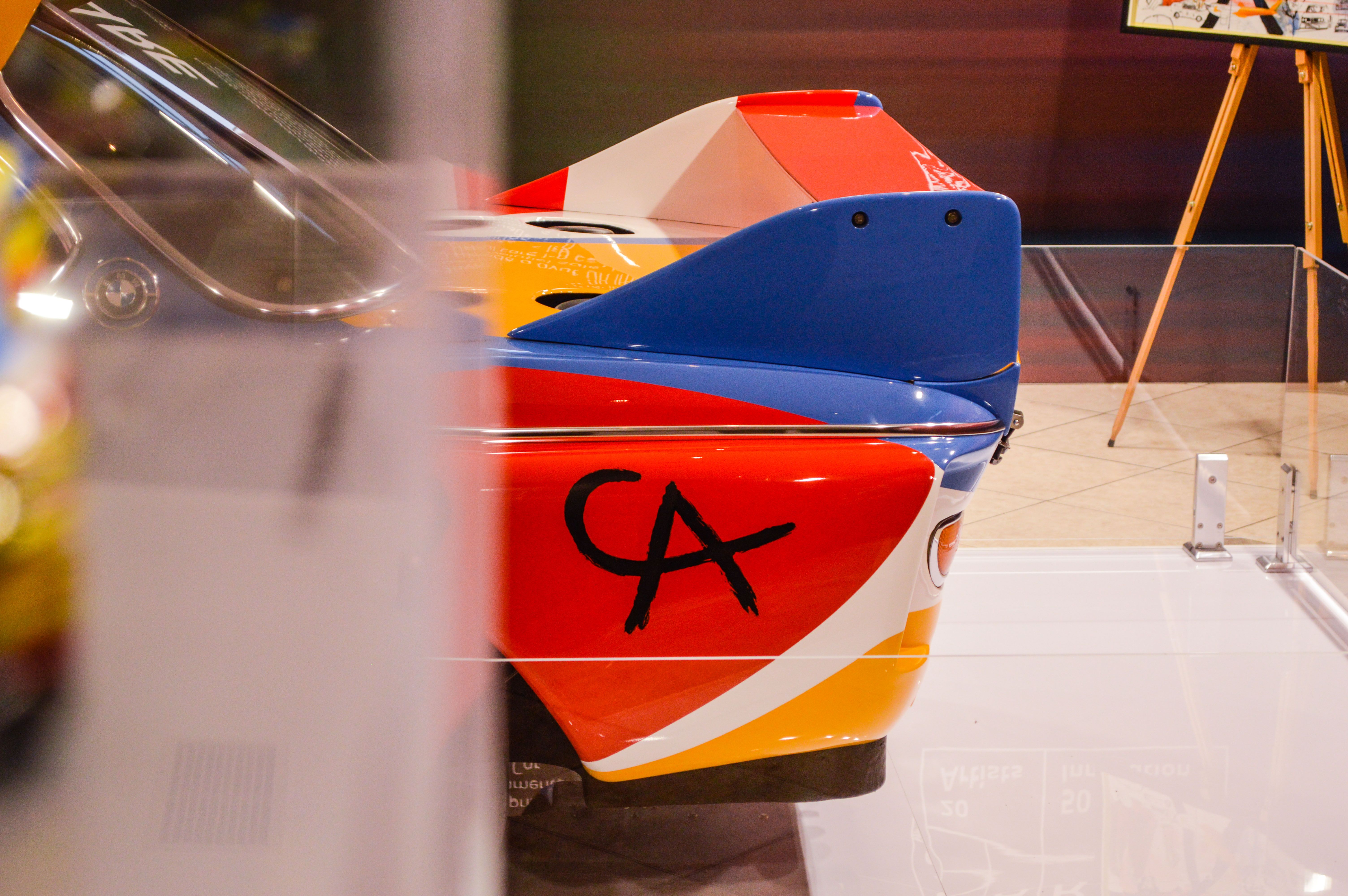 FOTO | Primul BMW Art Car, în România. Unde este expus BMW-ul 3.0 CSL pictat de Alexander Calder - Poza 6