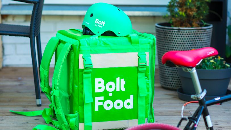 Bolt intră pe piața de livrare de mâncare din București, abandonată de Uber