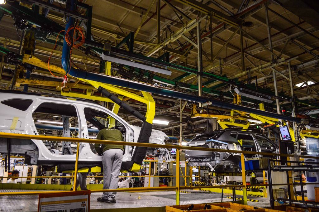 [FOTO] Cum arată fabrica Dacia Mioveni, "žcasa" lui Bigster în care s-au investit 340 mil. euro - Imagine 28