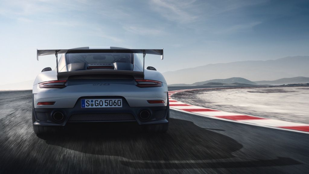Porsche 911 GT2 RS - Imagine 4